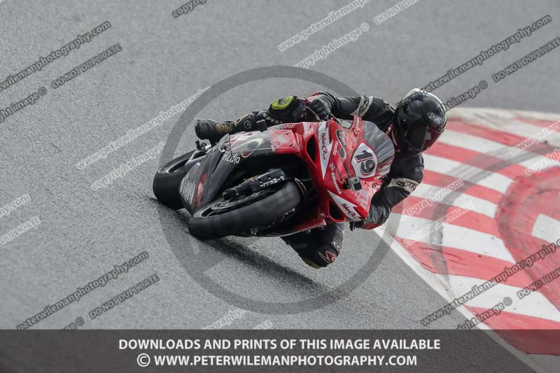 cadwell no limits trackday;cadwell park;cadwell park photographs;cadwell trackday photographs;catalunya barcelona;enduro digital images;event digital images;eventdigitalimages;no limits trackdays;peter wileman photography;racing digital images;trackday digital images;trackday photos