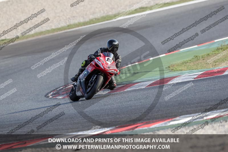 cadwell no limits trackday;cadwell park;cadwell park photographs;cadwell trackday photographs;catalunya barcelona;enduro digital images;event digital images;eventdigitalimages;no limits trackdays;peter wileman photography;racing digital images;trackday digital images;trackday photos