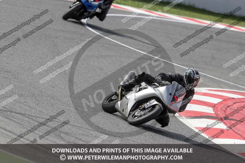 cadwell no limits trackday;cadwell park;cadwell park photographs;cadwell trackday photographs;catalunya barcelona;enduro digital images;event digital images;eventdigitalimages;no limits trackdays;peter wileman photography;racing digital images;trackday digital images;trackday photos