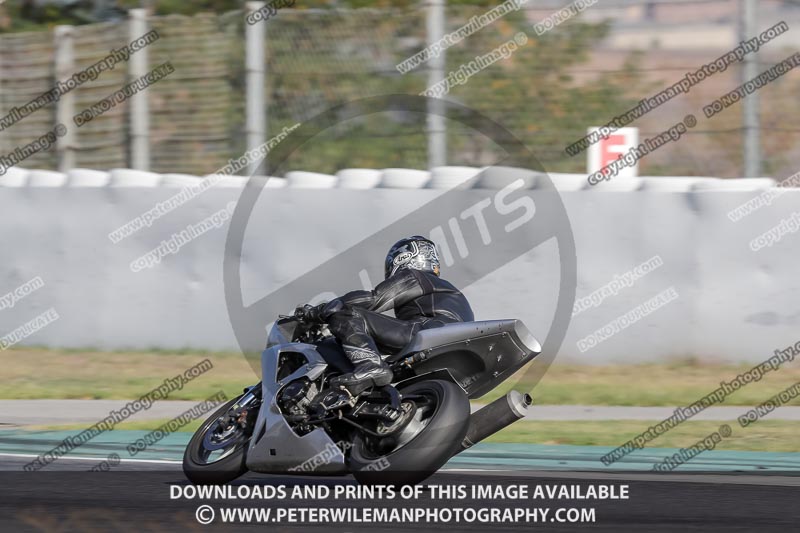 cadwell no limits trackday;cadwell park;cadwell park photographs;cadwell trackday photographs;catalunya barcelona;enduro digital images;event digital images;eventdigitalimages;no limits trackdays;peter wileman photography;racing digital images;trackday digital images;trackday photos