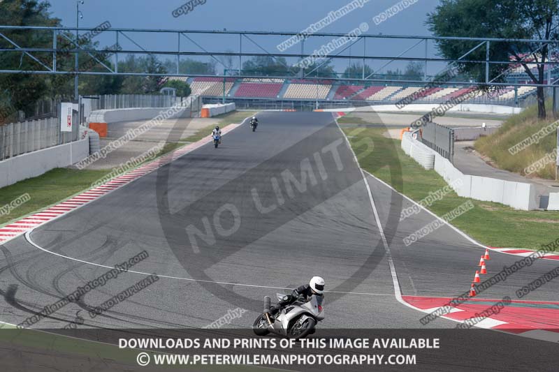 cadwell no limits trackday;cadwell park;cadwell park photographs;cadwell trackday photographs;catalunya barcelona;enduro digital images;event digital images;eventdigitalimages;no limits trackdays;peter wileman photography;racing digital images;trackday digital images;trackday photos