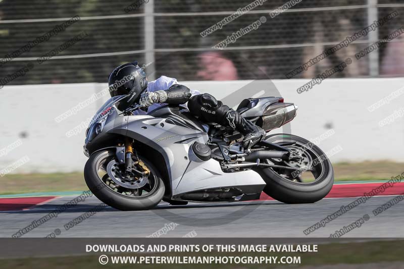 cadwell no limits trackday;cadwell park;cadwell park photographs;cadwell trackday photographs;catalunya barcelona;enduro digital images;event digital images;eventdigitalimages;no limits trackdays;peter wileman photography;racing digital images;trackday digital images;trackday photos