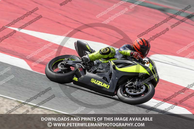 cadwell no limits trackday;cadwell park;cadwell park photographs;cadwell trackday photographs;catalunya barcelona;enduro digital images;event digital images;eventdigitalimages;no limits trackdays;peter wileman photography;racing digital images;trackday digital images;trackday photos