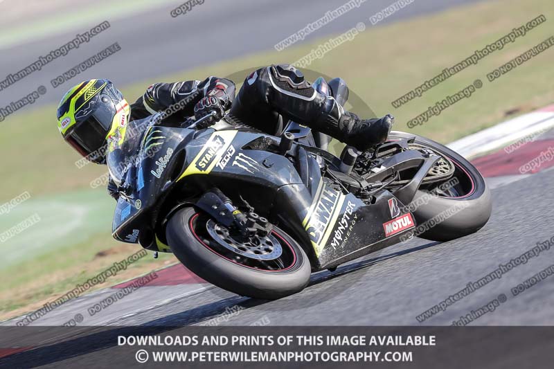 cadwell no limits trackday;cadwell park;cadwell park photographs;cadwell trackday photographs;catalunya barcelona;enduro digital images;event digital images;eventdigitalimages;no limits trackdays;peter wileman photography;racing digital images;trackday digital images;trackday photos