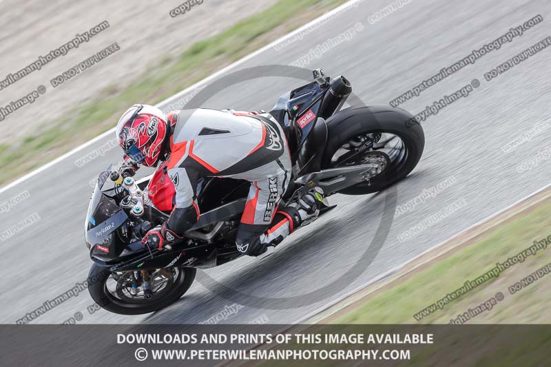 cadwell no limits trackday;cadwell park;cadwell park photographs;cadwell trackday photographs;catalunya barcelona;enduro digital images;event digital images;eventdigitalimages;no limits trackdays;peter wileman photography;racing digital images;trackday digital images;trackday photos