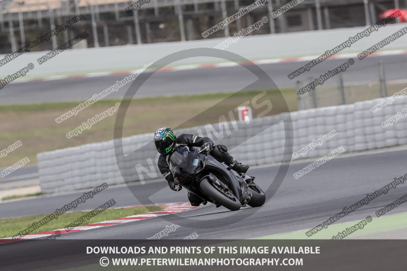 cadwell no limits trackday;cadwell park;cadwell park photographs;cadwell trackday photographs;catalunya barcelona;enduro digital images;event digital images;eventdigitalimages;no limits trackdays;peter wileman photography;racing digital images;trackday digital images;trackday photos
