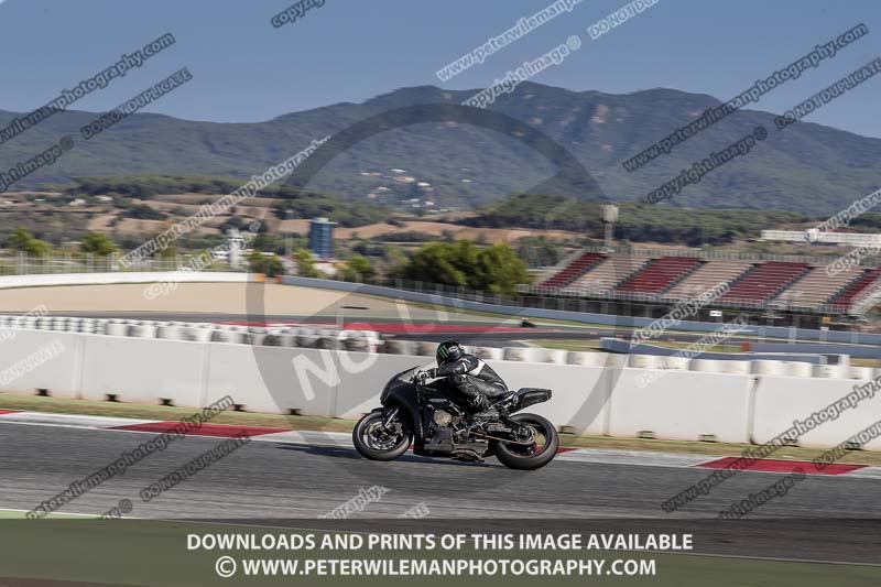 cadwell no limits trackday;cadwell park;cadwell park photographs;cadwell trackday photographs;catalunya barcelona;enduro digital images;event digital images;eventdigitalimages;no limits trackdays;peter wileman photography;racing digital images;trackday digital images;trackday photos