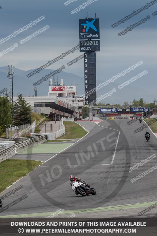 cadwell no limits trackday;cadwell park;cadwell park photographs;cadwell trackday photographs;catalunya barcelona;enduro digital images;event digital images;eventdigitalimages;no limits trackdays;peter wileman photography;racing digital images;trackday digital images;trackday photos