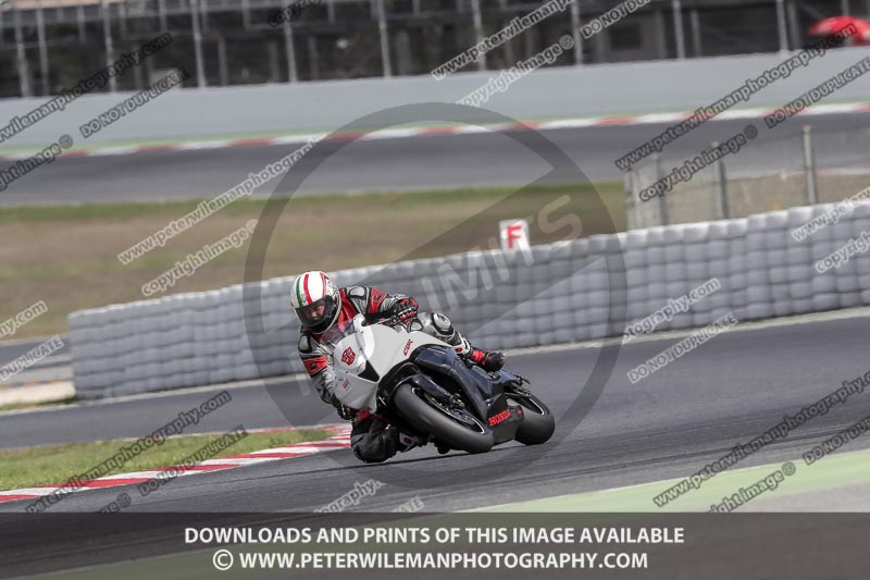 cadwell no limits trackday;cadwell park;cadwell park photographs;cadwell trackday photographs;catalunya barcelona;enduro digital images;event digital images;eventdigitalimages;no limits trackdays;peter wileman photography;racing digital images;trackday digital images;trackday photos