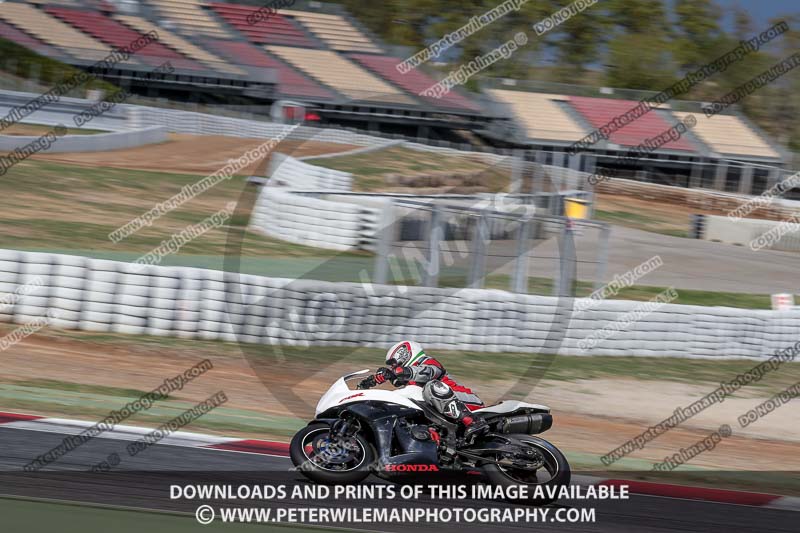 cadwell no limits trackday;cadwell park;cadwell park photographs;cadwell trackday photographs;catalunya barcelona;enduro digital images;event digital images;eventdigitalimages;no limits trackdays;peter wileman photography;racing digital images;trackday digital images;trackday photos