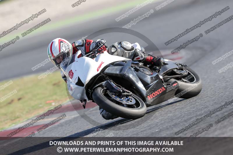 cadwell no limits trackday;cadwell park;cadwell park photographs;cadwell trackday photographs;catalunya barcelona;enduro digital images;event digital images;eventdigitalimages;no limits trackdays;peter wileman photography;racing digital images;trackday digital images;trackday photos