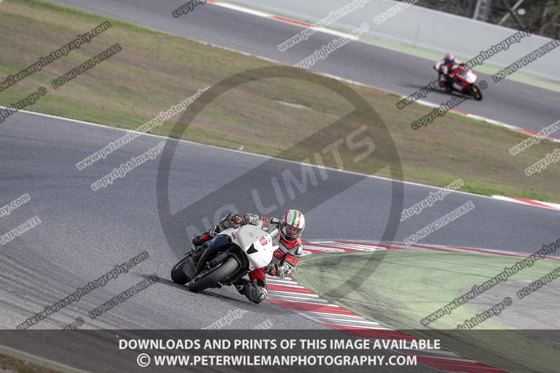 cadwell no limits trackday;cadwell park;cadwell park photographs;cadwell trackday photographs;catalunya barcelona;enduro digital images;event digital images;eventdigitalimages;no limits trackdays;peter wileman photography;racing digital images;trackday digital images;trackday photos