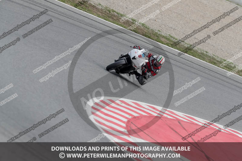 cadwell no limits trackday;cadwell park;cadwell park photographs;cadwell trackday photographs;catalunya barcelona;enduro digital images;event digital images;eventdigitalimages;no limits trackdays;peter wileman photography;racing digital images;trackday digital images;trackday photos