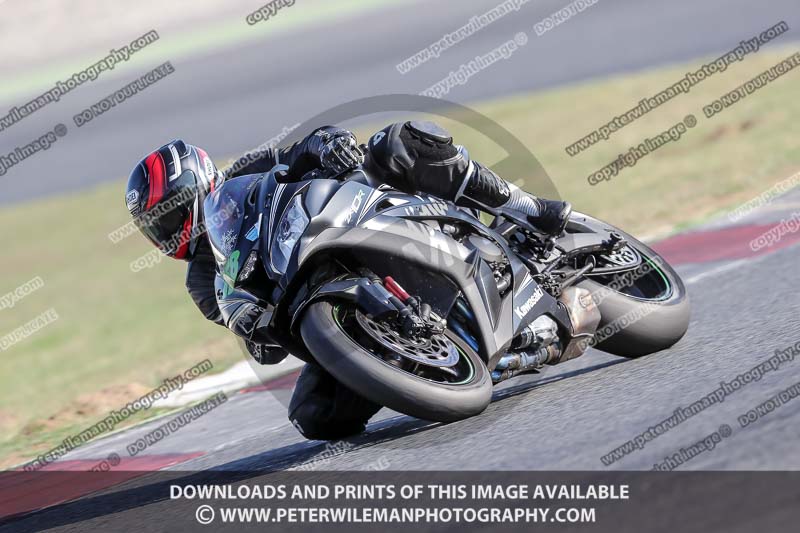 cadwell no limits trackday;cadwell park;cadwell park photographs;cadwell trackday photographs;catalunya barcelona;enduro digital images;event digital images;eventdigitalimages;no limits trackdays;peter wileman photography;racing digital images;trackday digital images;trackday photos