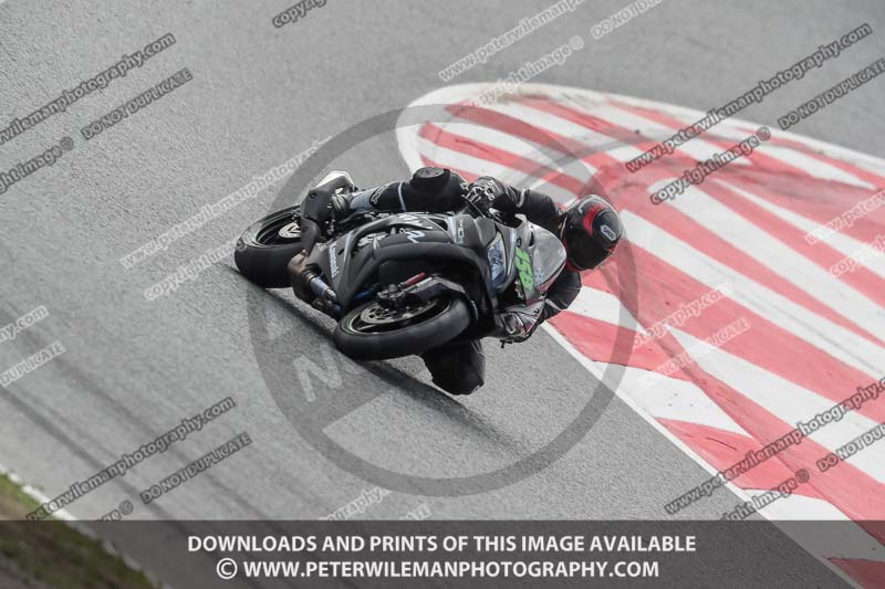 cadwell no limits trackday;cadwell park;cadwell park photographs;cadwell trackday photographs;catalunya barcelona;enduro digital images;event digital images;eventdigitalimages;no limits trackdays;peter wileman photography;racing digital images;trackday digital images;trackday photos