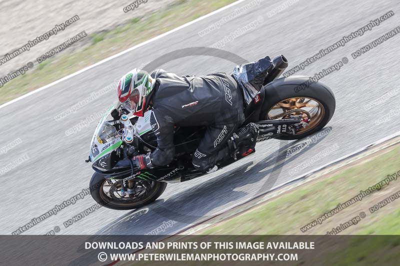 cadwell no limits trackday;cadwell park;cadwell park photographs;cadwell trackday photographs;catalunya barcelona;enduro digital images;event digital images;eventdigitalimages;no limits trackdays;peter wileman photography;racing digital images;trackday digital images;trackday photos