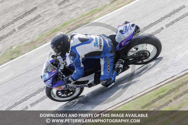 cadwell no limits trackday;cadwell park;cadwell park photographs;cadwell trackday photographs;catalunya barcelona;enduro digital images;event digital images;eventdigitalimages;no limits trackdays;peter wileman photography;racing digital images;trackday digital images;trackday photos