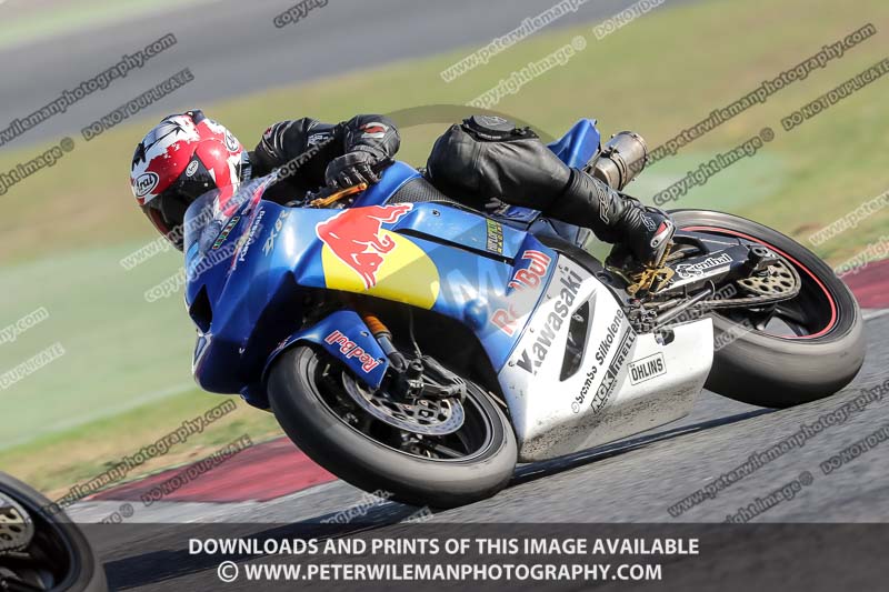 cadwell no limits trackday;cadwell park;cadwell park photographs;cadwell trackday photographs;catalunya barcelona;enduro digital images;event digital images;eventdigitalimages;no limits trackdays;peter wileman photography;racing digital images;trackday digital images;trackday photos
