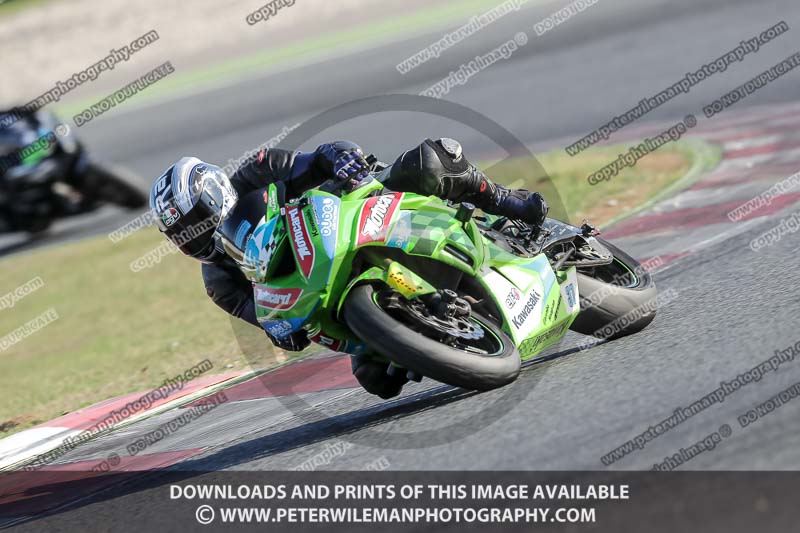 cadwell no limits trackday;cadwell park;cadwell park photographs;cadwell trackday photographs;catalunya barcelona;enduro digital images;event digital images;eventdigitalimages;no limits trackdays;peter wileman photography;racing digital images;trackday digital images;trackday photos