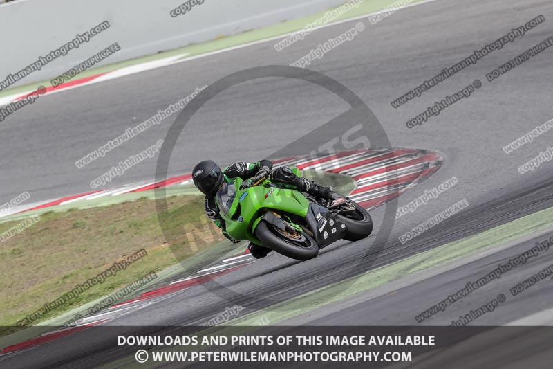 cadwell no limits trackday;cadwell park;cadwell park photographs;cadwell trackday photographs;catalunya barcelona;enduro digital images;event digital images;eventdigitalimages;no limits trackdays;peter wileman photography;racing digital images;trackday digital images;trackday photos