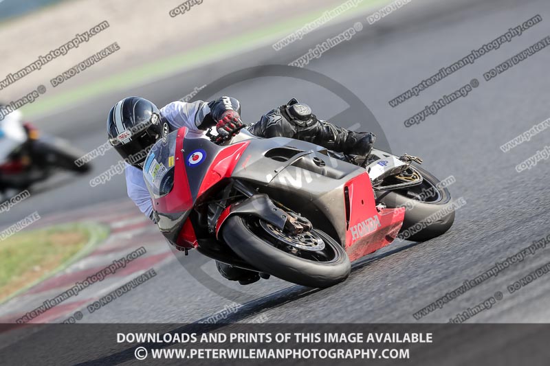 cadwell no limits trackday;cadwell park;cadwell park photographs;cadwell trackday photographs;catalunya barcelona;enduro digital images;event digital images;eventdigitalimages;no limits trackdays;peter wileman photography;racing digital images;trackday digital images;trackday photos