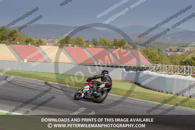 cadwell no limits trackday;cadwell park;cadwell park photographs;cadwell trackday photographs;catalunya barcelona;enduro digital images;event digital images;eventdigitalimages;no limits trackdays;peter wileman photography;racing digital images;trackday digital images;trackday photos