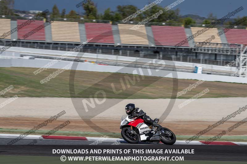 cadwell no limits trackday;cadwell park;cadwell park photographs;cadwell trackday photographs;catalunya barcelona;enduro digital images;event digital images;eventdigitalimages;no limits trackdays;peter wileman photography;racing digital images;trackday digital images;trackday photos
