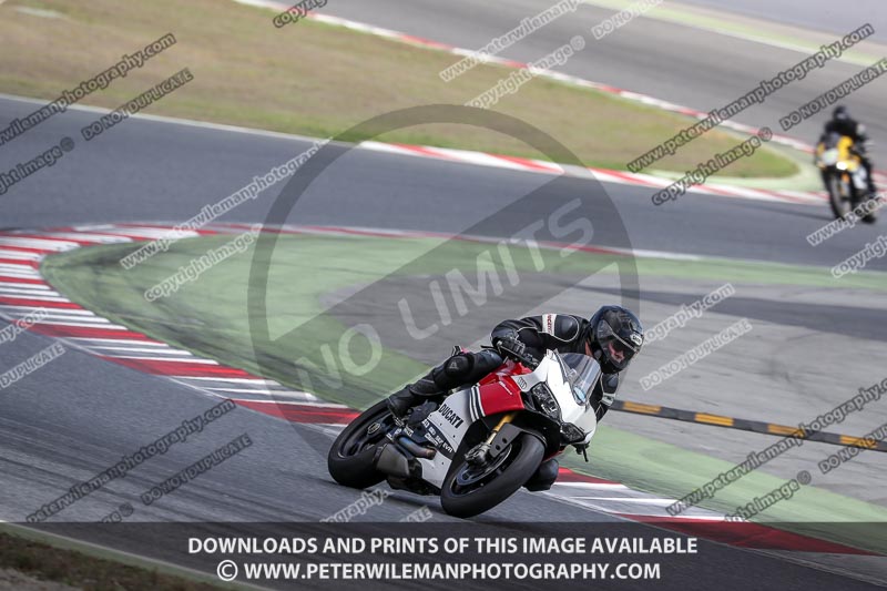 cadwell no limits trackday;cadwell park;cadwell park photographs;cadwell trackday photographs;catalunya barcelona;enduro digital images;event digital images;eventdigitalimages;no limits trackdays;peter wileman photography;racing digital images;trackday digital images;trackday photos