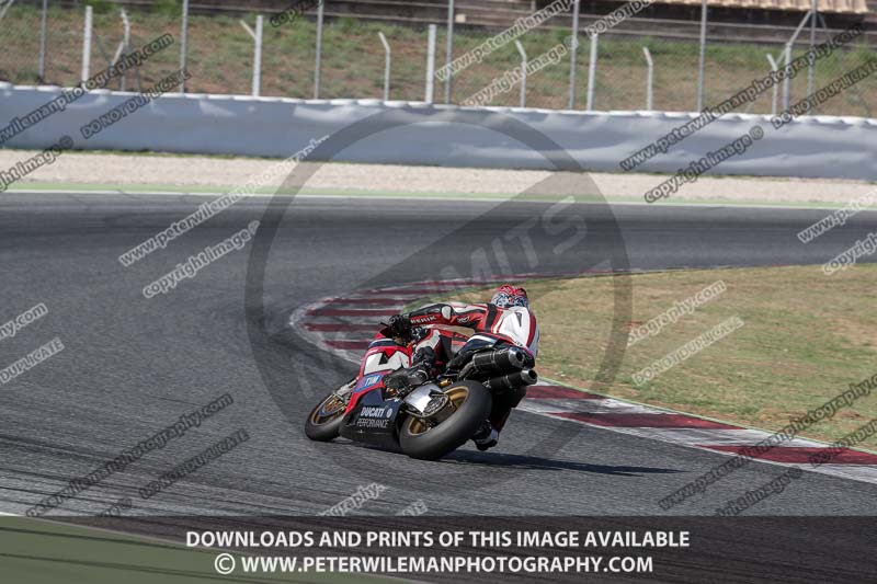 cadwell no limits trackday;cadwell park;cadwell park photographs;cadwell trackday photographs;catalunya barcelona;enduro digital images;event digital images;eventdigitalimages;no limits trackdays;peter wileman photography;racing digital images;trackday digital images;trackday photos