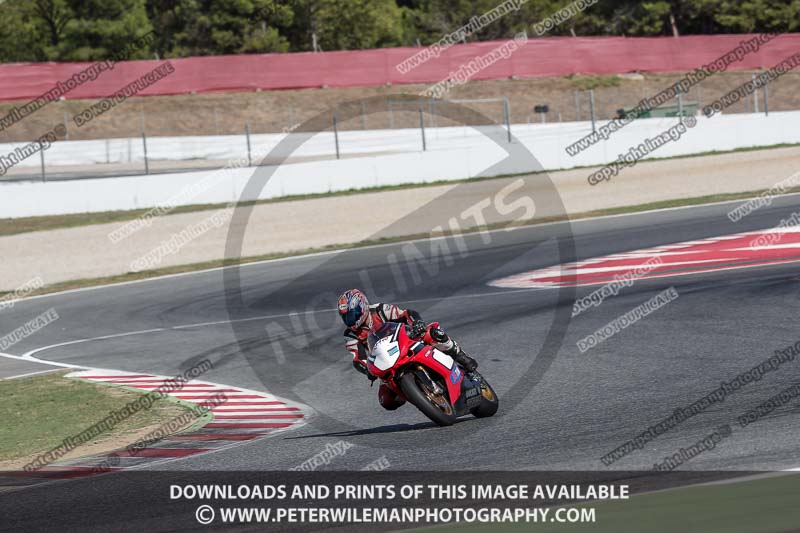 cadwell no limits trackday;cadwell park;cadwell park photographs;cadwell trackday photographs;catalunya barcelona;enduro digital images;event digital images;eventdigitalimages;no limits trackdays;peter wileman photography;racing digital images;trackday digital images;trackday photos