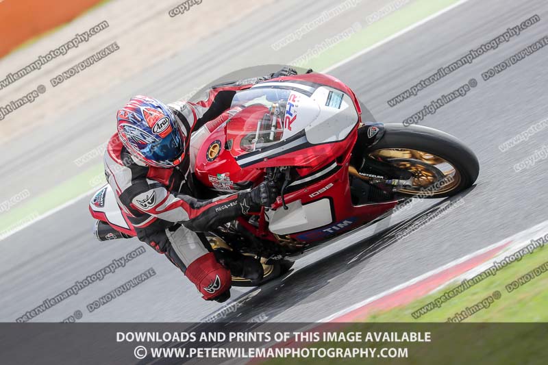 cadwell no limits trackday;cadwell park;cadwell park photographs;cadwell trackday photographs;catalunya barcelona;enduro digital images;event digital images;eventdigitalimages;no limits trackdays;peter wileman photography;racing digital images;trackday digital images;trackday photos