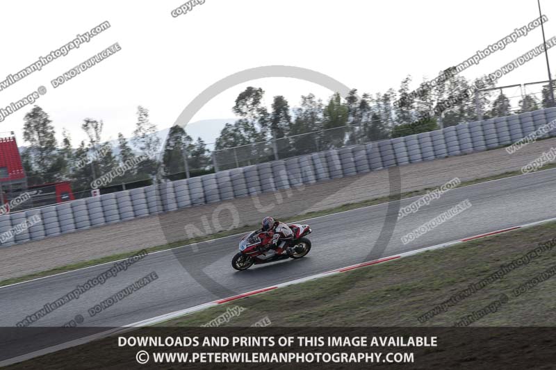 cadwell no limits trackday;cadwell park;cadwell park photographs;cadwell trackday photographs;catalunya barcelona;enduro digital images;event digital images;eventdigitalimages;no limits trackdays;peter wileman photography;racing digital images;trackday digital images;trackday photos