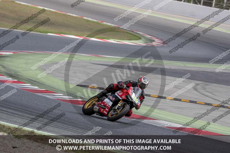 cadwell no limits trackday;cadwell park;cadwell park photographs;cadwell trackday photographs;catalunya barcelona;enduro digital images;event digital images;eventdigitalimages;no limits trackdays;peter wileman photography;racing digital images;trackday digital images;trackday photos