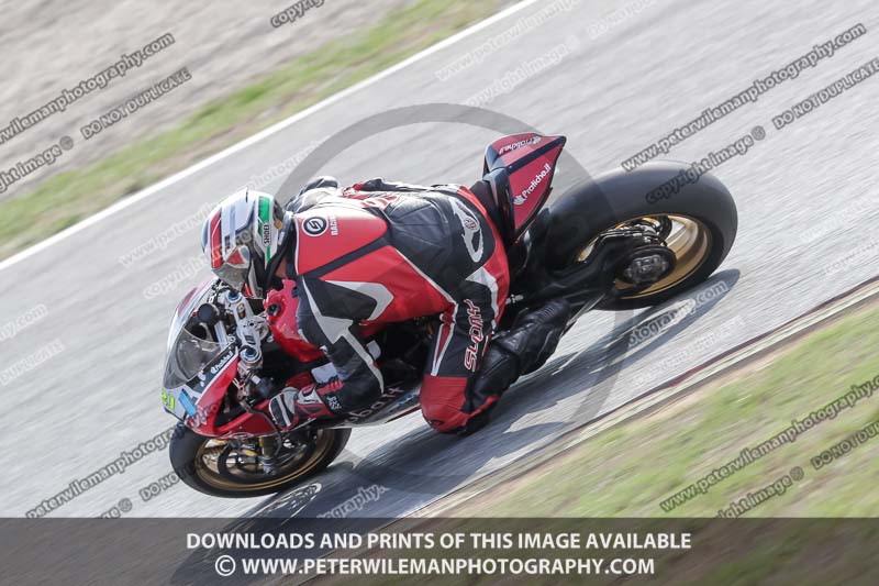 cadwell no limits trackday;cadwell park;cadwell park photographs;cadwell trackday photographs;catalunya barcelona;enduro digital images;event digital images;eventdigitalimages;no limits trackdays;peter wileman photography;racing digital images;trackday digital images;trackday photos