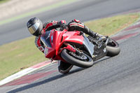 cadwell-no-limits-trackday;cadwell-park;cadwell-park-photographs;cadwell-trackday-photographs;catalunya-barcelona;enduro-digital-images;event-digital-images;eventdigitalimages;no-limits-trackdays;peter-wileman-photography;racing-digital-images;trackday-digital-images;trackday-photos