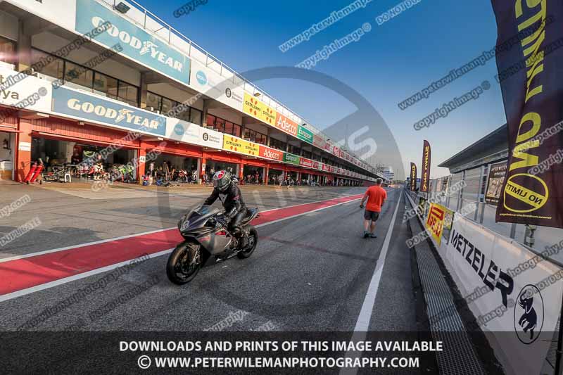 cadwell no limits trackday;cadwell park;cadwell park photographs;cadwell trackday photographs;catalunya barcelona;enduro digital images;event digital images;eventdigitalimages;no limits trackdays;peter wileman photography;racing digital images;trackday digital images;trackday photos
