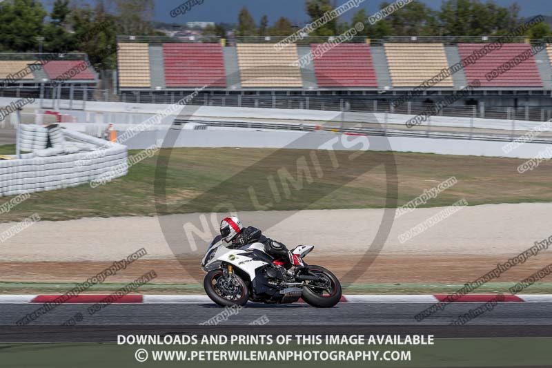 cadwell no limits trackday;cadwell park;cadwell park photographs;cadwell trackday photographs;catalunya barcelona;enduro digital images;event digital images;eventdigitalimages;no limits trackdays;peter wileman photography;racing digital images;trackday digital images;trackday photos