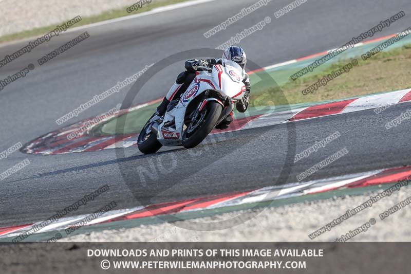 cadwell no limits trackday;cadwell park;cadwell park photographs;cadwell trackday photographs;catalunya barcelona;enduro digital images;event digital images;eventdigitalimages;no limits trackdays;peter wileman photography;racing digital images;trackday digital images;trackday photos