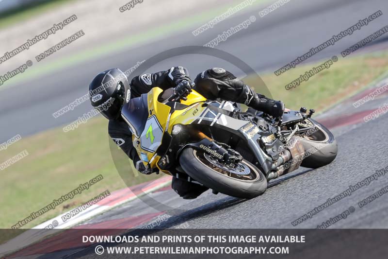 cadwell no limits trackday;cadwell park;cadwell park photographs;cadwell trackday photographs;catalunya barcelona;enduro digital images;event digital images;eventdigitalimages;no limits trackdays;peter wileman photography;racing digital images;trackday digital images;trackday photos
