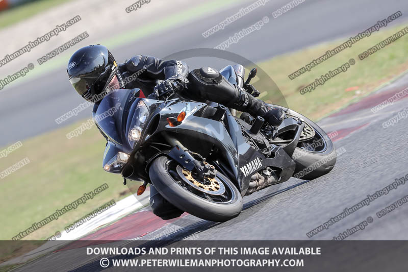 cadwell no limits trackday;cadwell park;cadwell park photographs;cadwell trackday photographs;catalunya barcelona;enduro digital images;event digital images;eventdigitalimages;no limits trackdays;peter wileman photography;racing digital images;trackday digital images;trackday photos