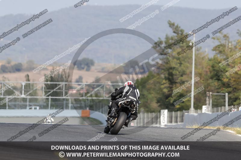 cadwell no limits trackday;cadwell park;cadwell park photographs;cadwell trackday photographs;catalunya barcelona;enduro digital images;event digital images;eventdigitalimages;no limits trackdays;peter wileman photography;racing digital images;trackday digital images;trackday photos