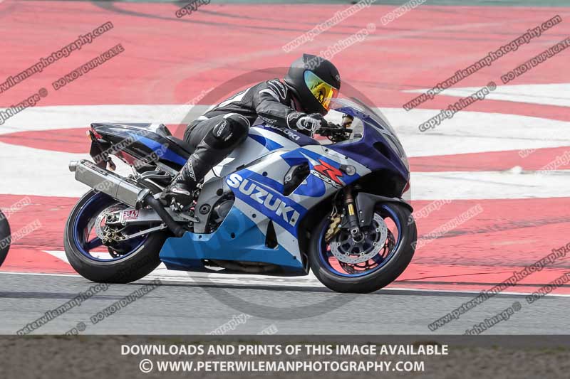 cadwell no limits trackday;cadwell park;cadwell park photographs;cadwell trackday photographs;catalunya barcelona;enduro digital images;event digital images;eventdigitalimages;no limits trackdays;peter wileman photography;racing digital images;trackday digital images;trackday photos