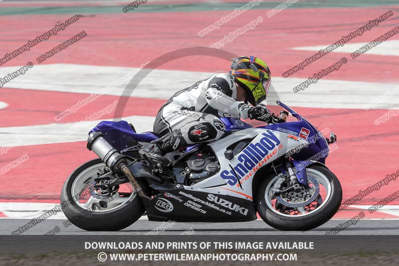 cadwell no limits trackday;cadwell park;cadwell park photographs;cadwell trackday photographs;catalunya barcelona;enduro digital images;event digital images;eventdigitalimages;no limits trackdays;peter wileman photography;racing digital images;trackday digital images;trackday photos