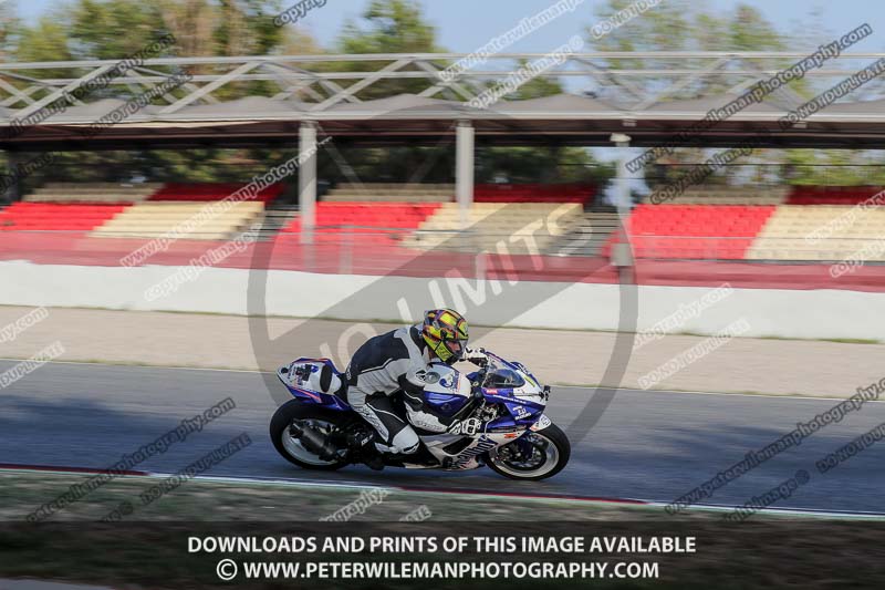 cadwell no limits trackday;cadwell park;cadwell park photographs;cadwell trackday photographs;catalunya barcelona;enduro digital images;event digital images;eventdigitalimages;no limits trackdays;peter wileman photography;racing digital images;trackday digital images;trackday photos