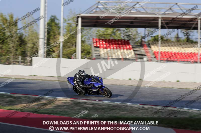 cadwell no limits trackday;cadwell park;cadwell park photographs;cadwell trackday photographs;catalunya barcelona;enduro digital images;event digital images;eventdigitalimages;no limits trackdays;peter wileman photography;racing digital images;trackday digital images;trackday photos