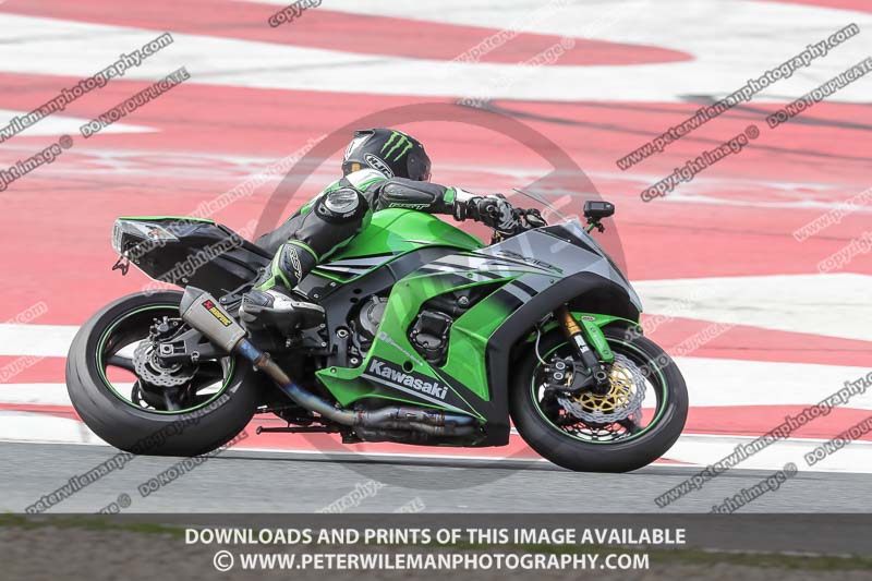cadwell no limits trackday;cadwell park;cadwell park photographs;cadwell trackday photographs;catalunya barcelona;enduro digital images;event digital images;eventdigitalimages;no limits trackdays;peter wileman photography;racing digital images;trackday digital images;trackday photos