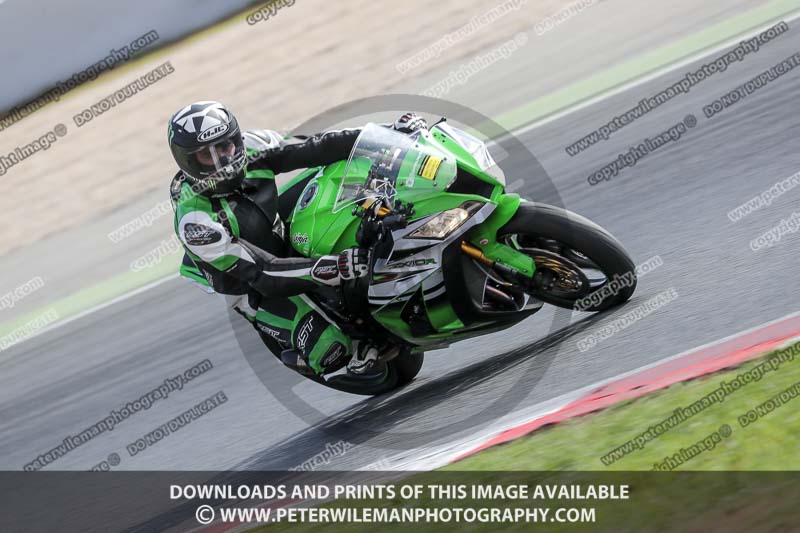 cadwell no limits trackday;cadwell park;cadwell park photographs;cadwell trackday photographs;catalunya barcelona;enduro digital images;event digital images;eventdigitalimages;no limits trackdays;peter wileman photography;racing digital images;trackday digital images;trackday photos