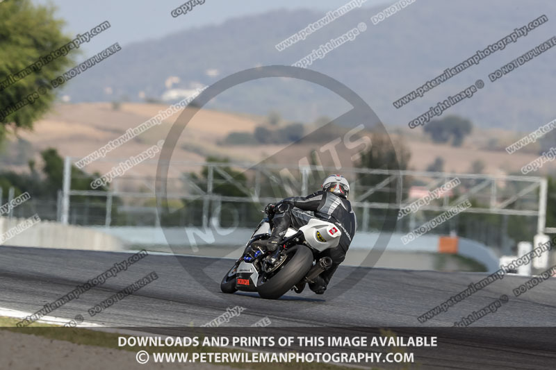 cadwell no limits trackday;cadwell park;cadwell park photographs;cadwell trackday photographs;catalunya barcelona;enduro digital images;event digital images;eventdigitalimages;no limits trackdays;peter wileman photography;racing digital images;trackday digital images;trackday photos