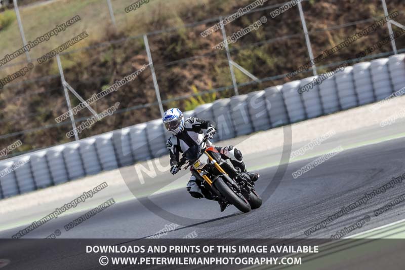 cadwell no limits trackday;cadwell park;cadwell park photographs;cadwell trackday photographs;catalunya barcelona;enduro digital images;event digital images;eventdigitalimages;no limits trackdays;peter wileman photography;racing digital images;trackday digital images;trackday photos