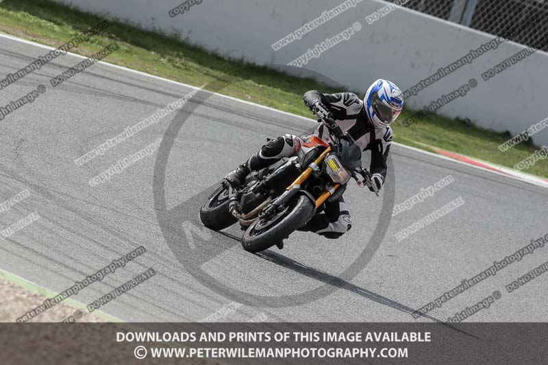 cadwell no limits trackday;cadwell park;cadwell park photographs;cadwell trackday photographs;catalunya barcelona;enduro digital images;event digital images;eventdigitalimages;no limits trackdays;peter wileman photography;racing digital images;trackday digital images;trackday photos